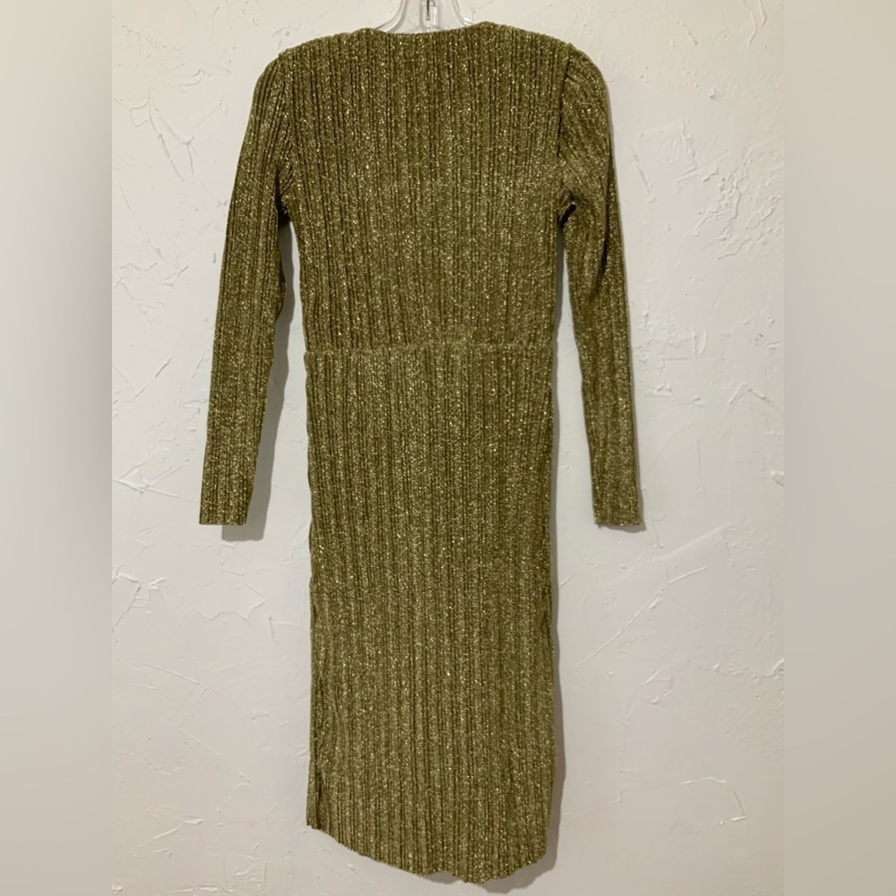 Steve Madden Elegant Crinkle Metallic Long Sleeve Gold Dress Sz XS - Picture 9 of 10